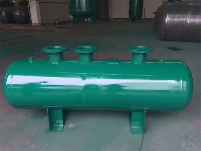 1679991473376569.jpeg 梁溪梁溪梁溪蒸汽分气缸1.jpeg